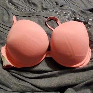 Vs pink bra